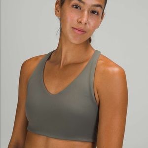 Lululemon In Alignment Racerback Bra Light Support B/C Grey Sage Sz 6